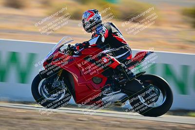 media/Oct-24-2025-2WTD (Fri) [[491f36c2bf]]/B Group/Session 1 (Turn 4 Outside)/